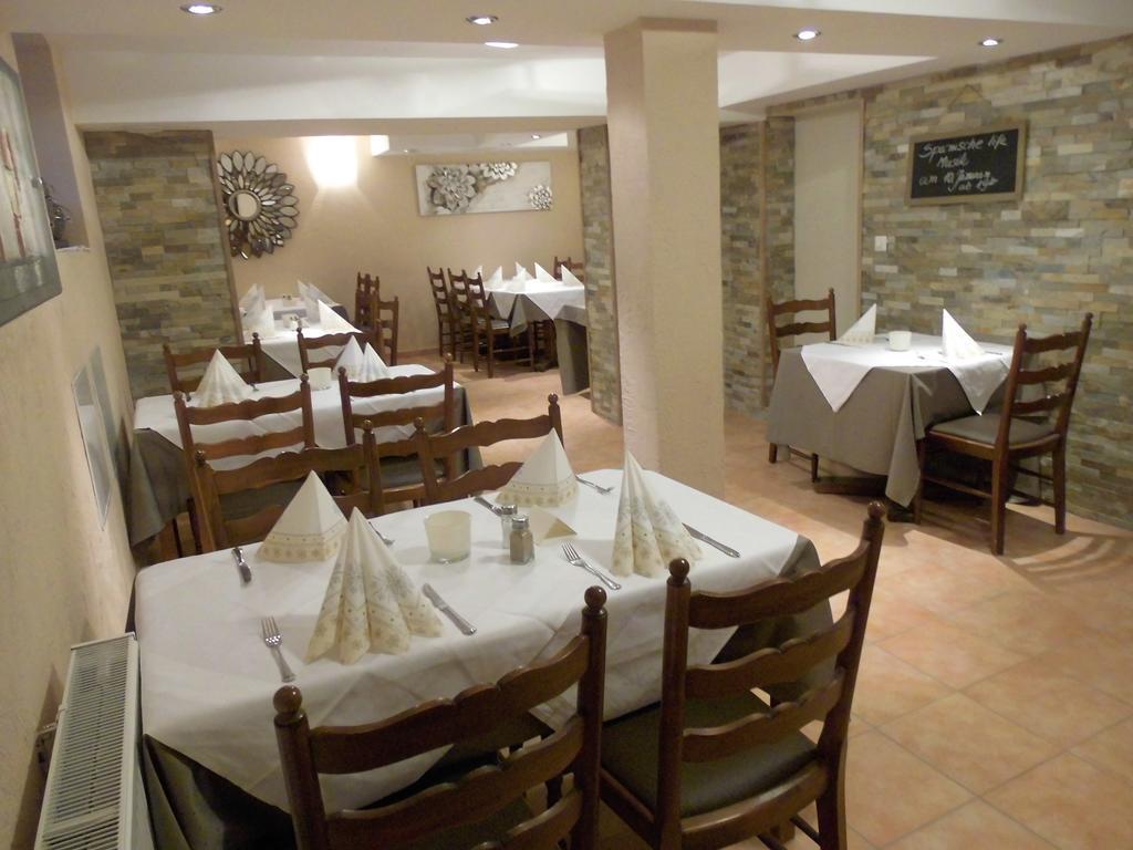 Hotel-Restaurant Schwyzerhuesli Viernheim Luaran gambar